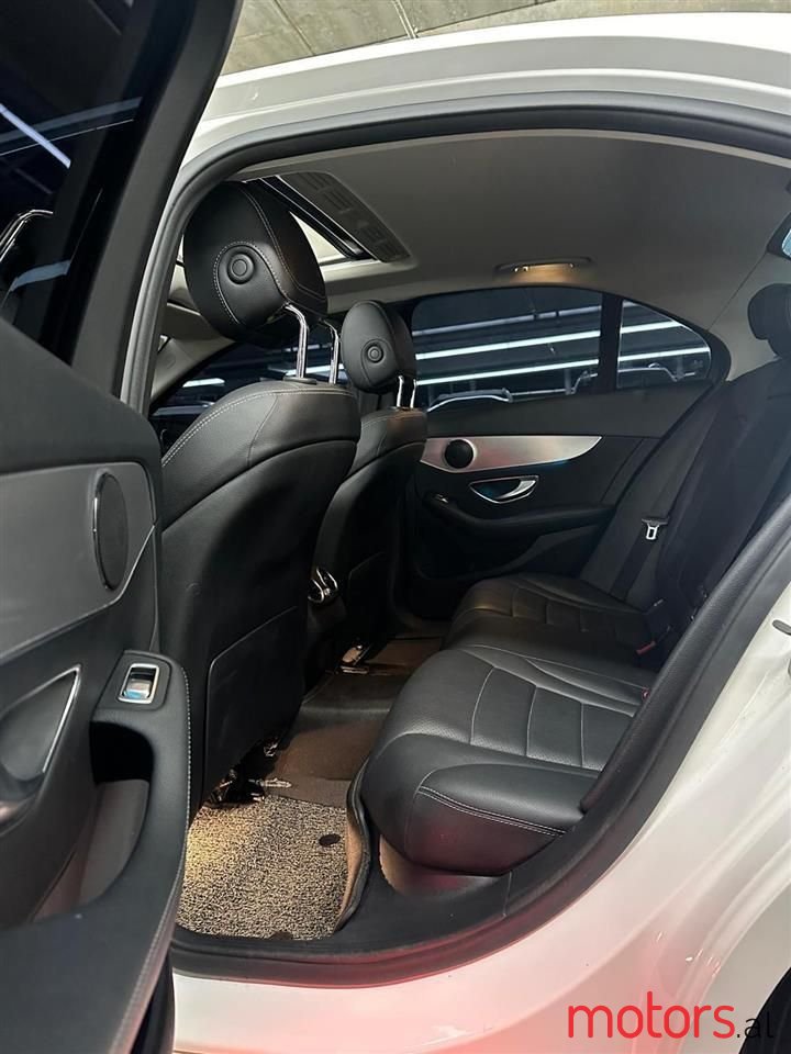 2017' Mercedes-Benz C 220 photo #5