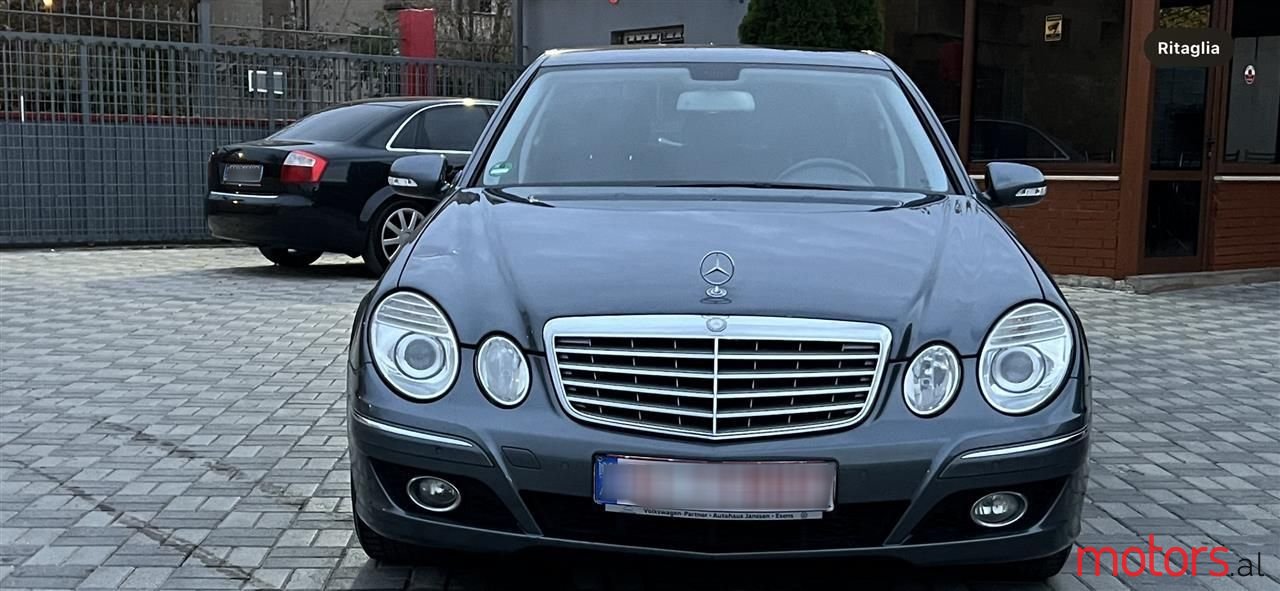 2007' Mercedes-Benz E 220 photo #2