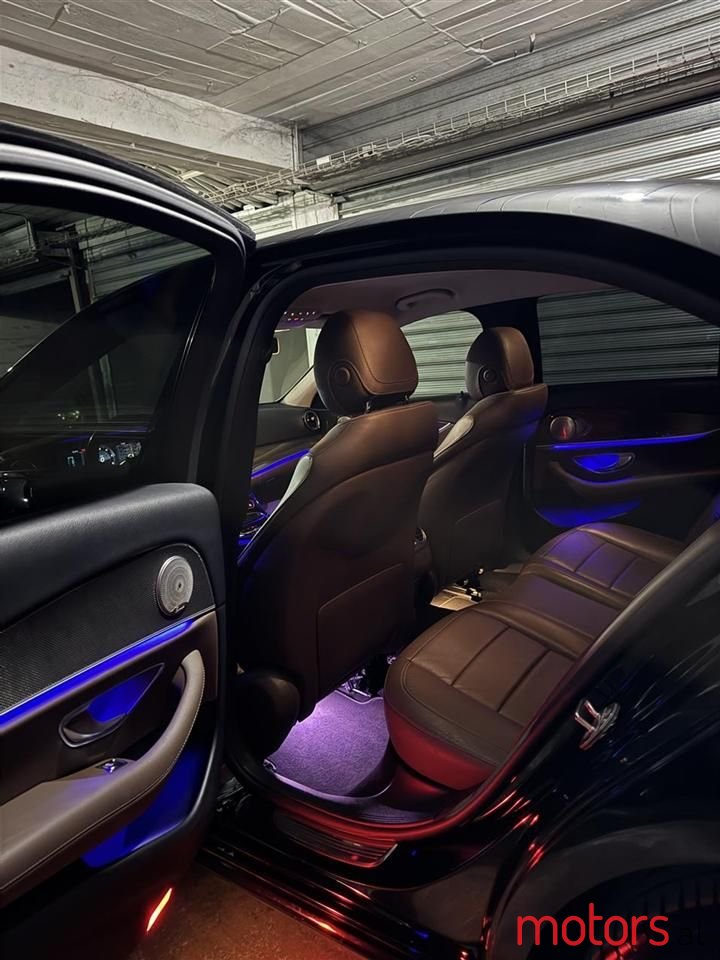 2016' Mercedes-Benz E 220 photo #4