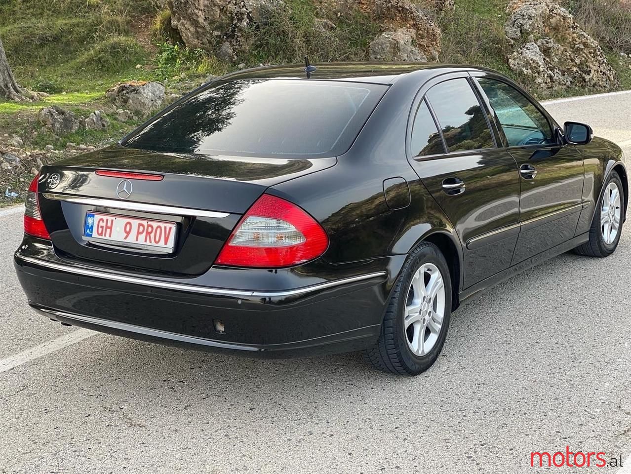 2007' Mercedes-Benz E 220 photo #3