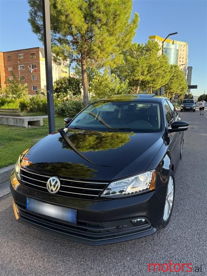 2015' Volkswagen Jetta photo #1