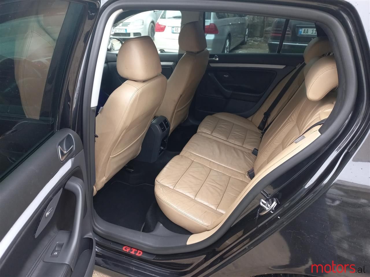 2006' Volkswagen Golf photo #4