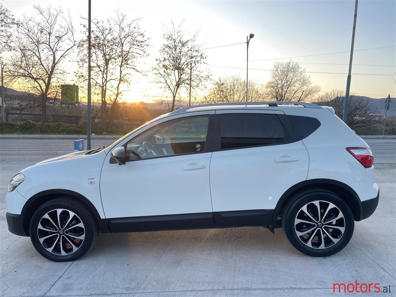 2012' Nissan Qashqai photo #3