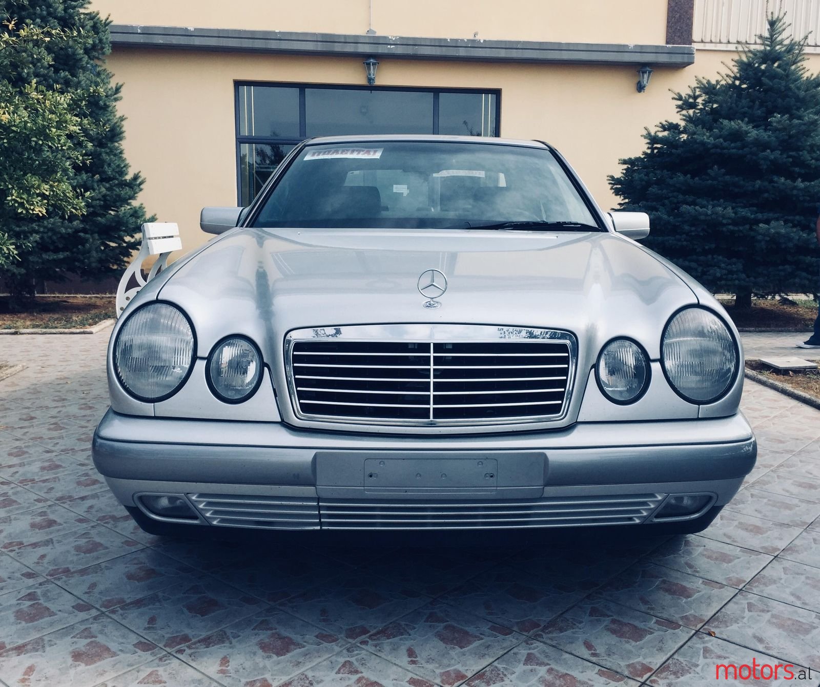 1996' Mercedes-Benz E-Class E250 photo #5