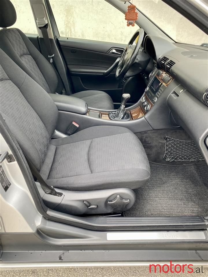 2005' Mercedes-Benz C 180 photo #4