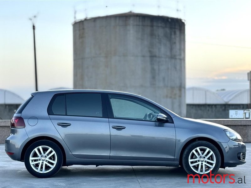 2013' Volkswagen Golf photo #5