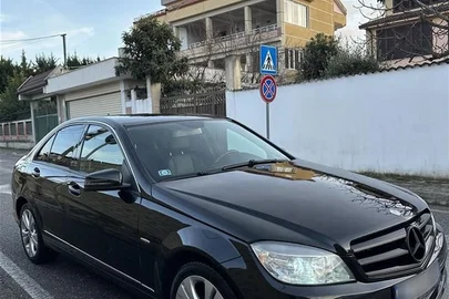 2008' Mercedes-Benz C 220