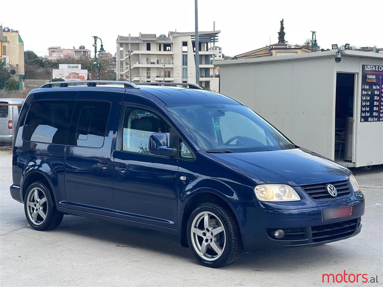 2008' Volkswagen Caddy photo #5