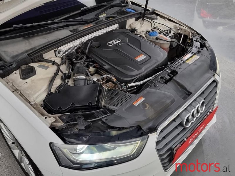 2015' Audi A4 photo #2