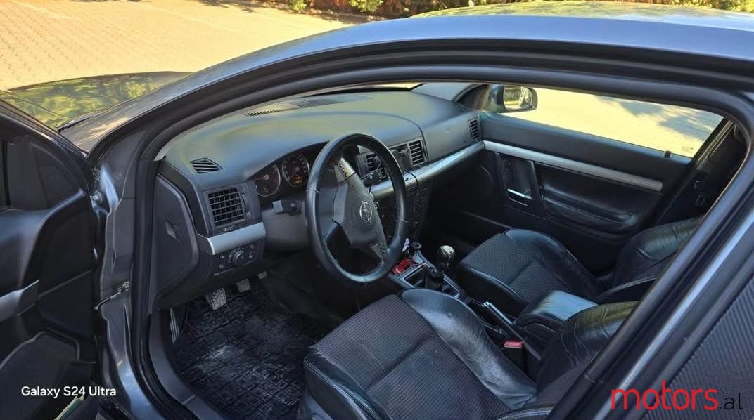 2003' Opel Vectra photo #3