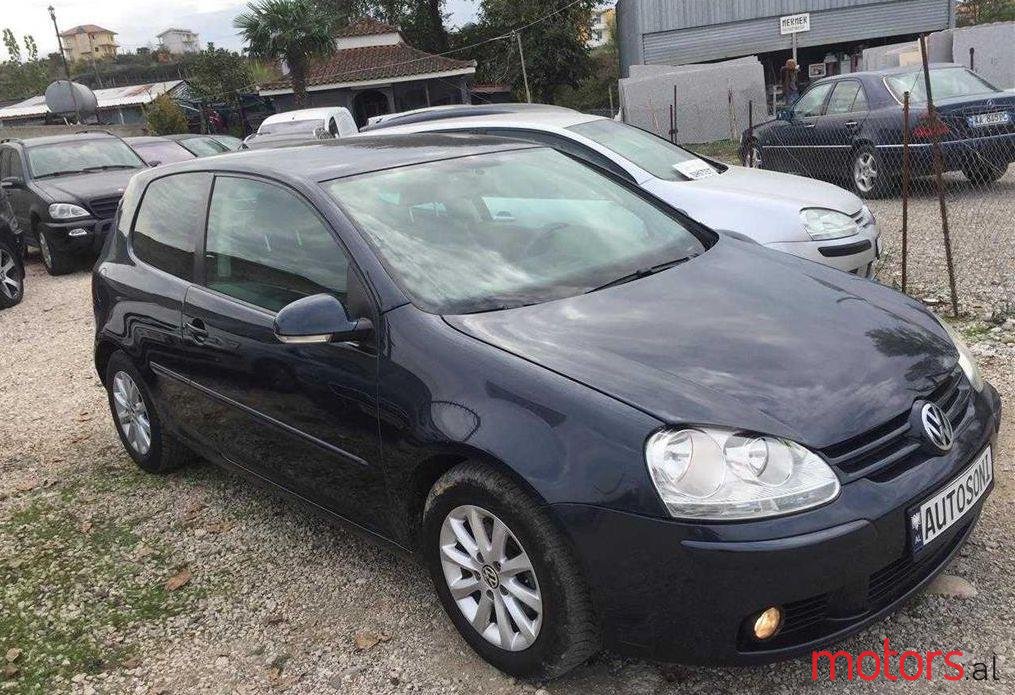 2007' Volkswagen Golf photo #1