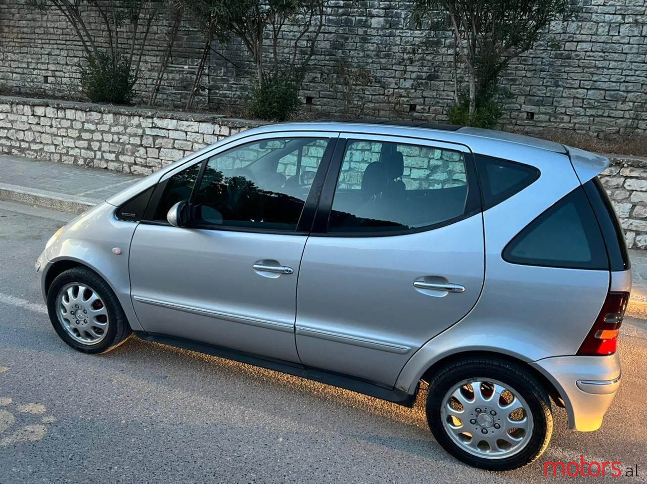 2003' Mercedes-Benz A 170 photo #4