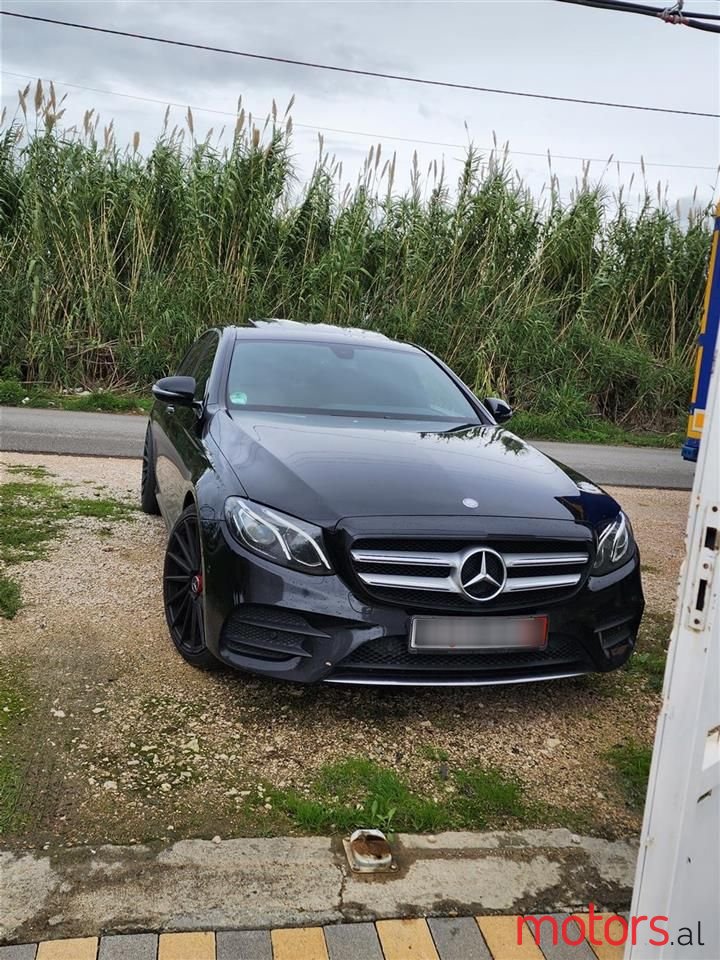 2016' Mercedes-Benz E 63 AMG photo #1