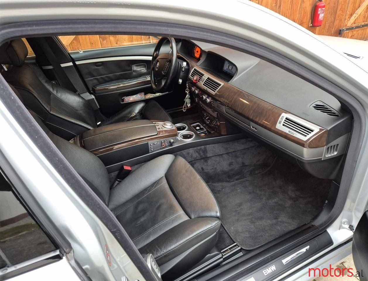 2007' BMW 730 photo #2