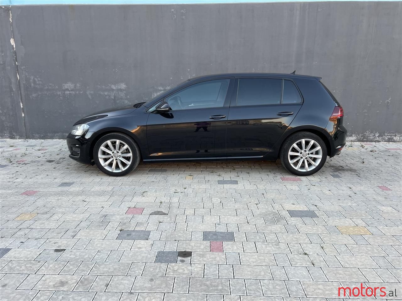 2014' Volkswagen Golf photo #4