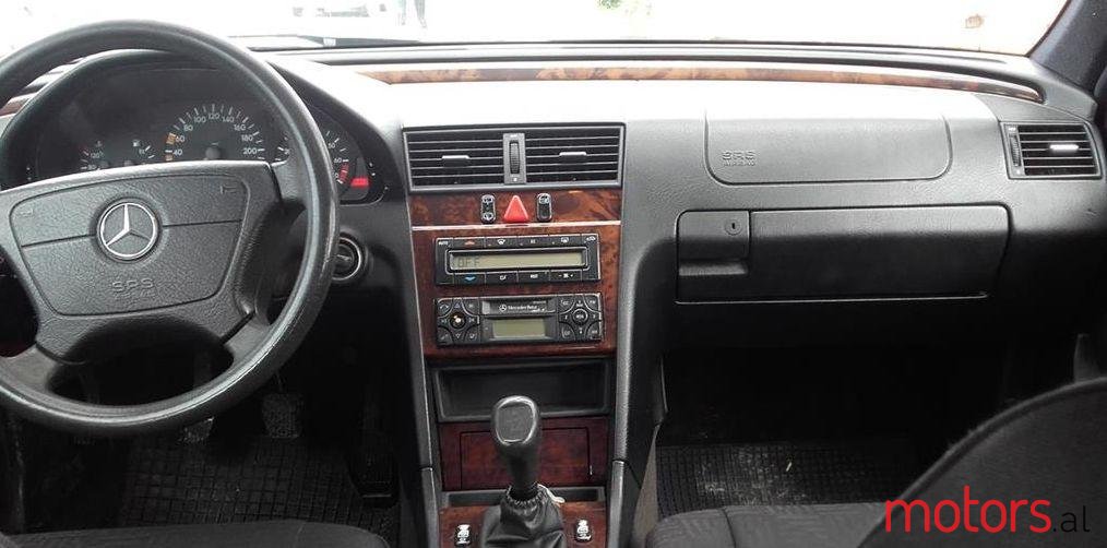 1997' Mercedes-Benz C 180 photo #2