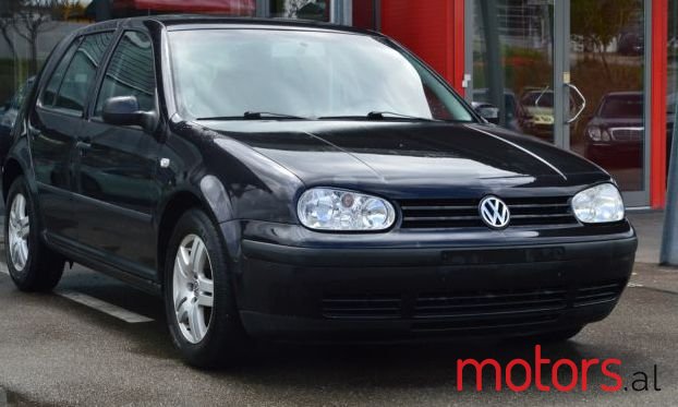 2003' Volkswagen Golf photo #1