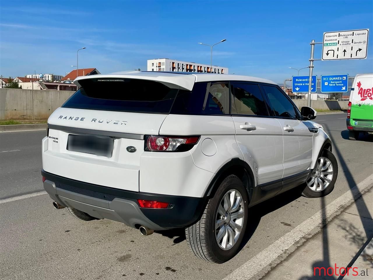 2014' Land Rover Range Rover Evoque photo #2
