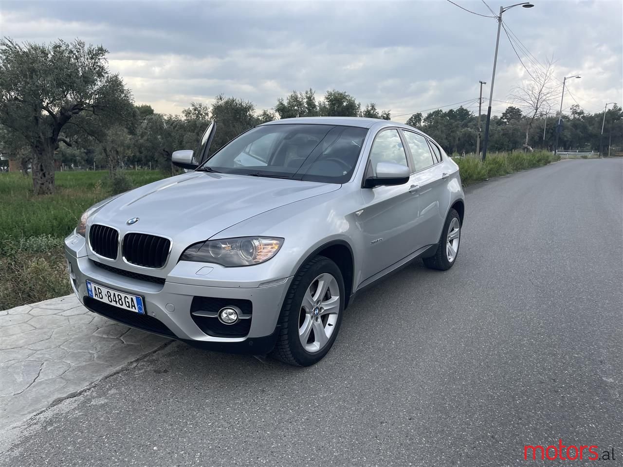 2010' BMW X6 photo #2