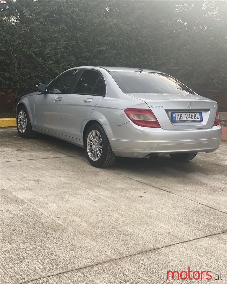 2008' Mercedes-Benz C 200 photo #3