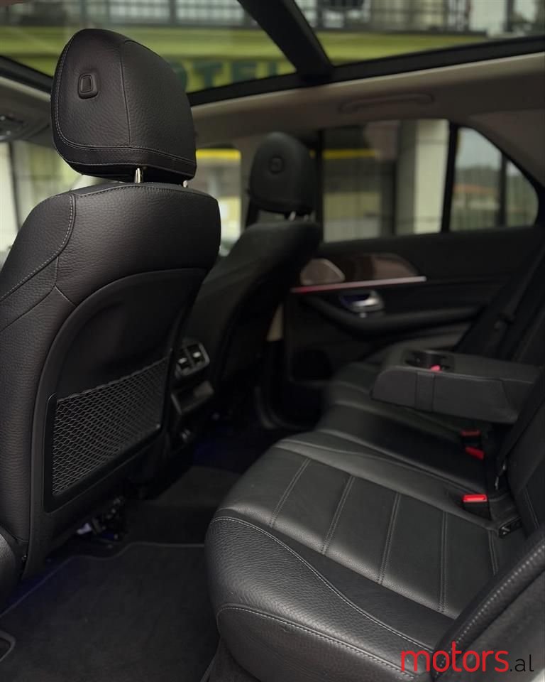 2022' Mercedes-Benz GLE 400 photo #5