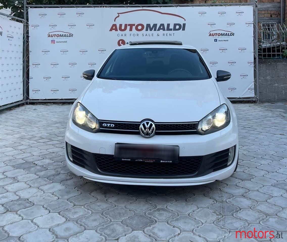 2013' Volkswagen Golf photo #2