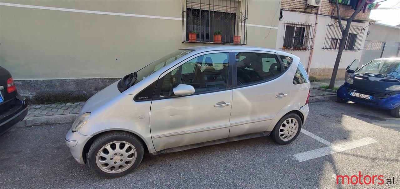 2002' Mercedes-Benz A 190 photo #5