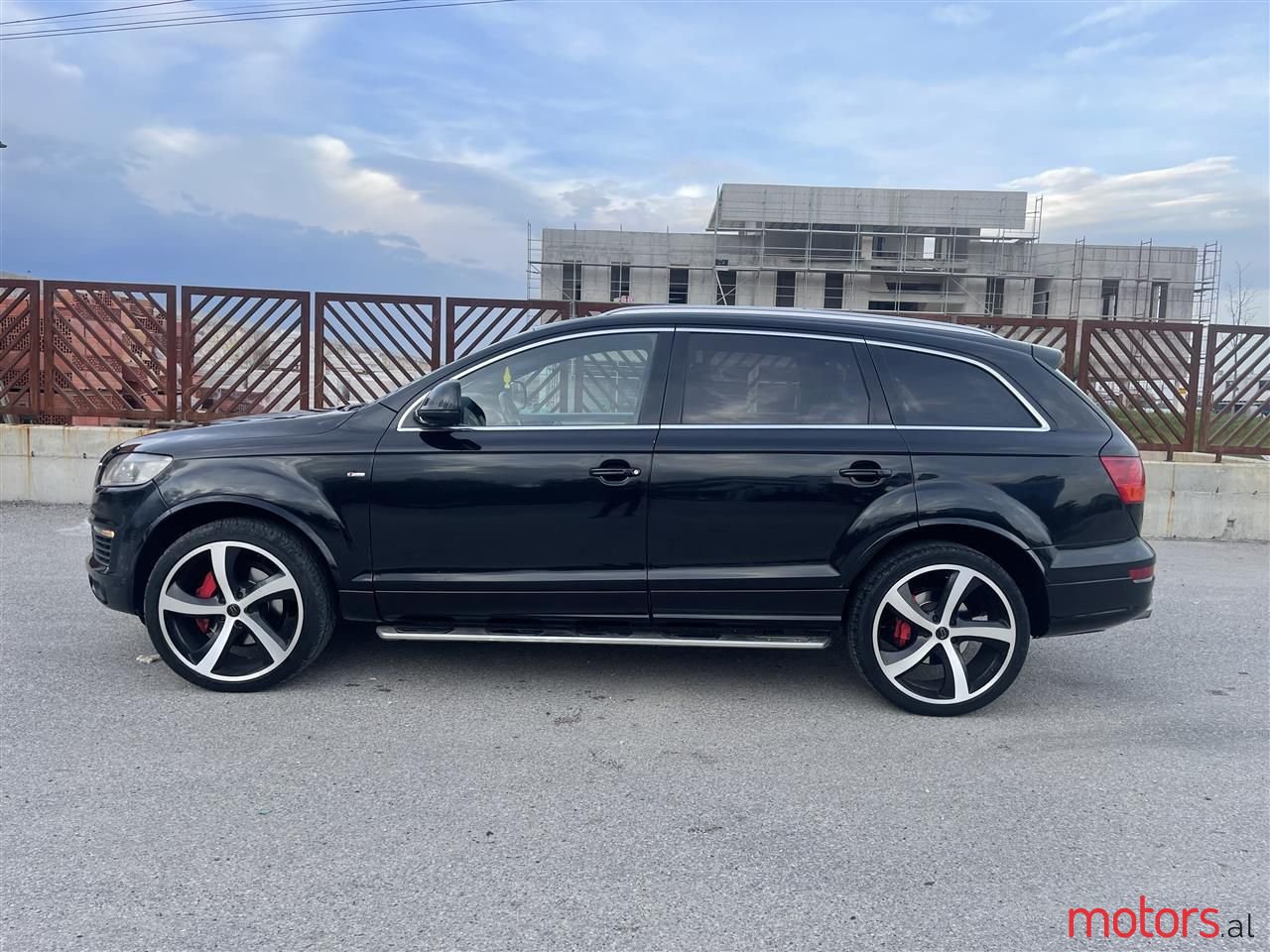 2007' Audi Q7 photo #3