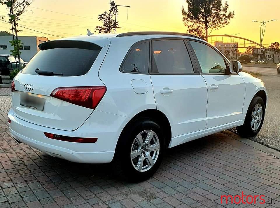 2010' Audi Q5 photo #3