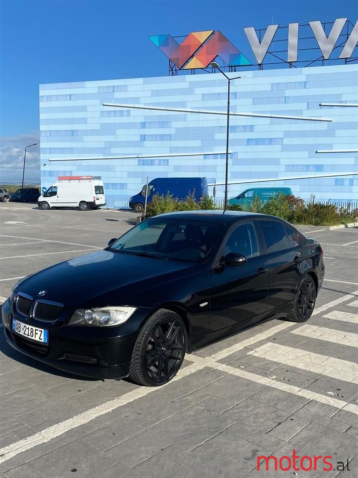 2007' BMW 318 photo #1