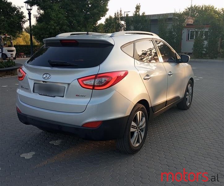 2015' Hyundai Tucson photo #5