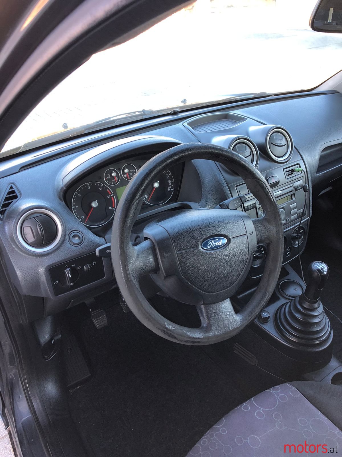 2006' Ford Fiesta photo #7