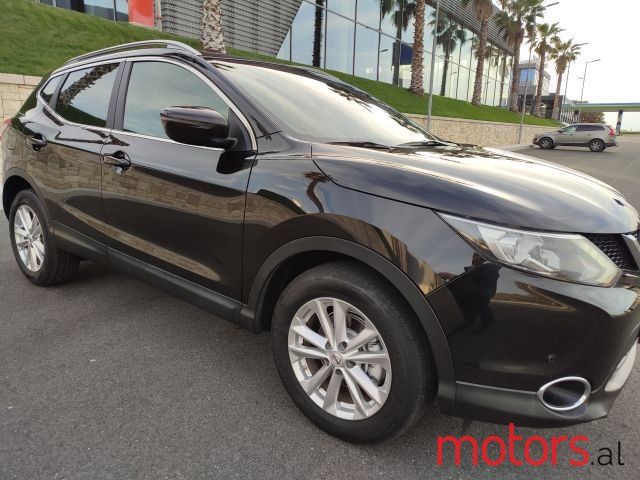 2015' Nissan Qashqai photo #2