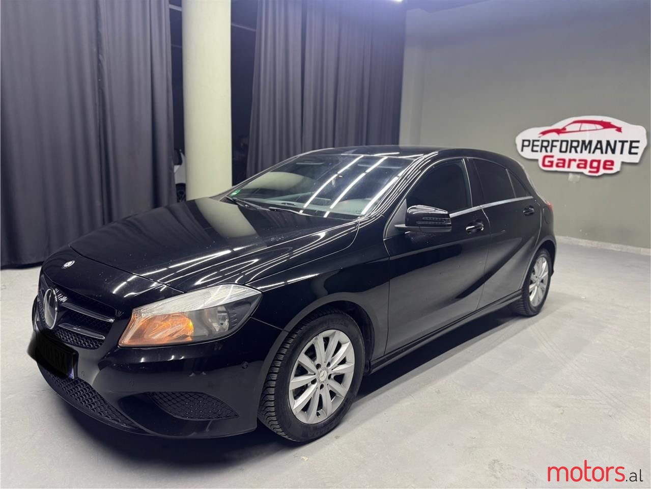 2013' Mercedes-Benz A 200 photo #1