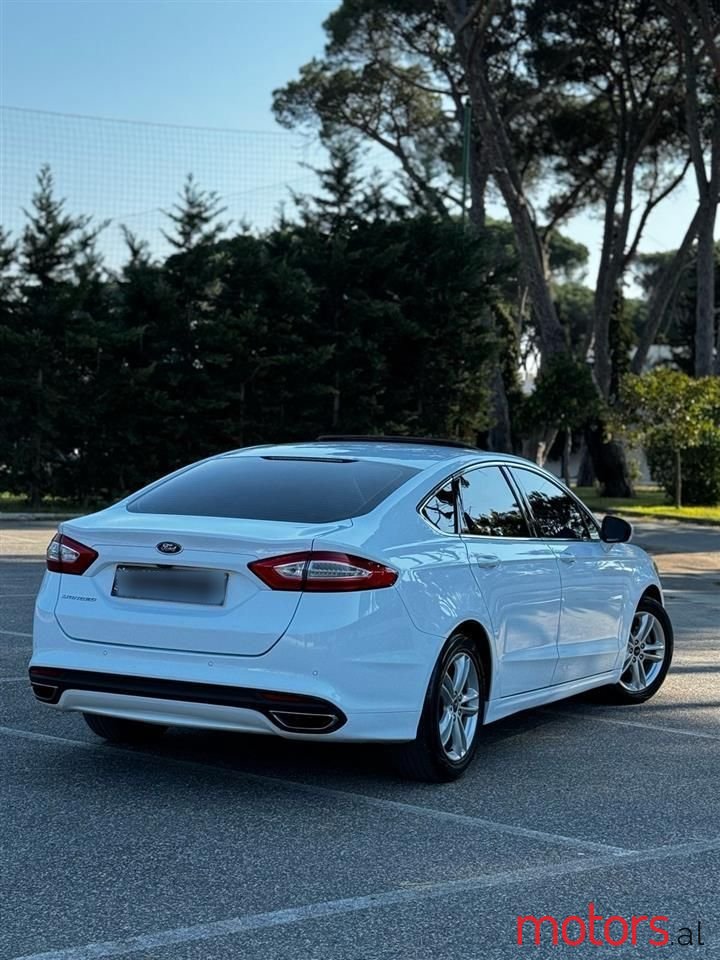 2015' Ford Mondeo photo #3