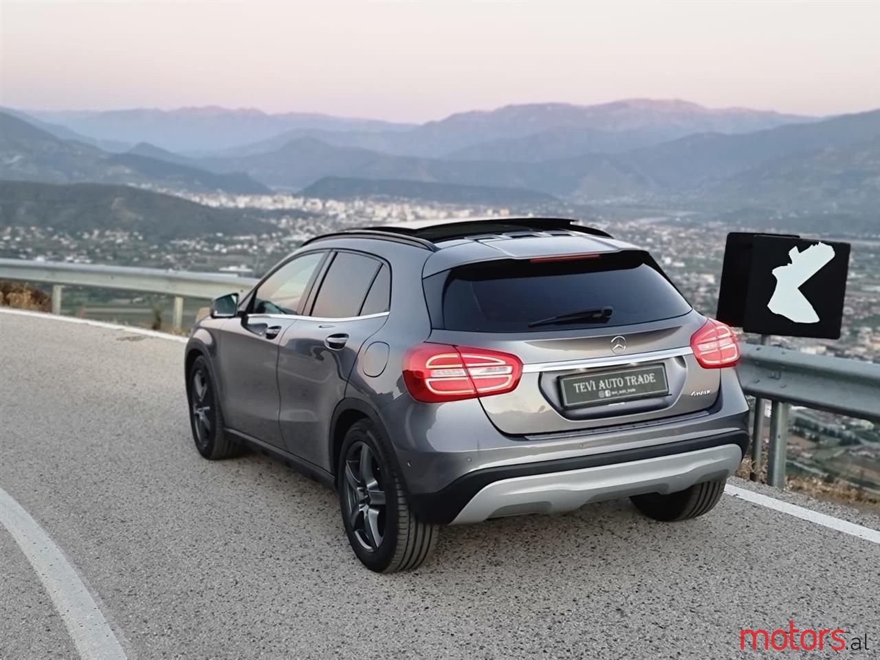 2015' Mercedes-Benz Gla 220 photo #2