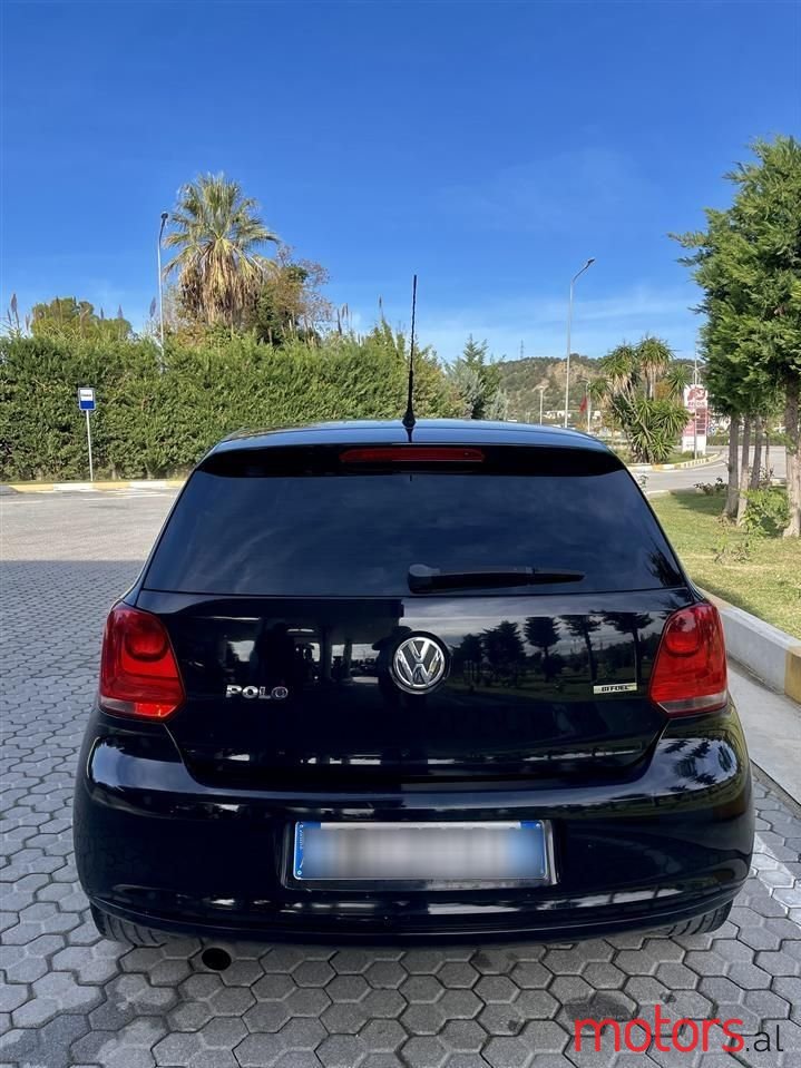 2013' Volkswagen Polo photo #6