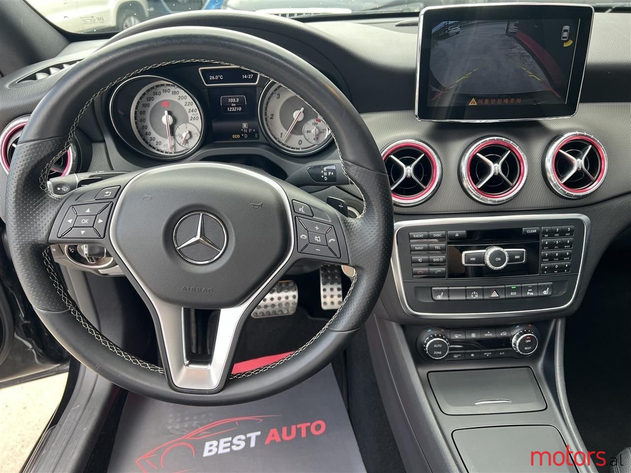 2014' Mercedes-Benz CLA 200 photo #4