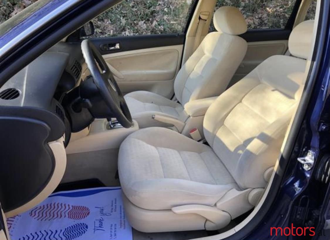 2003' Volkswagen Passat photo #3