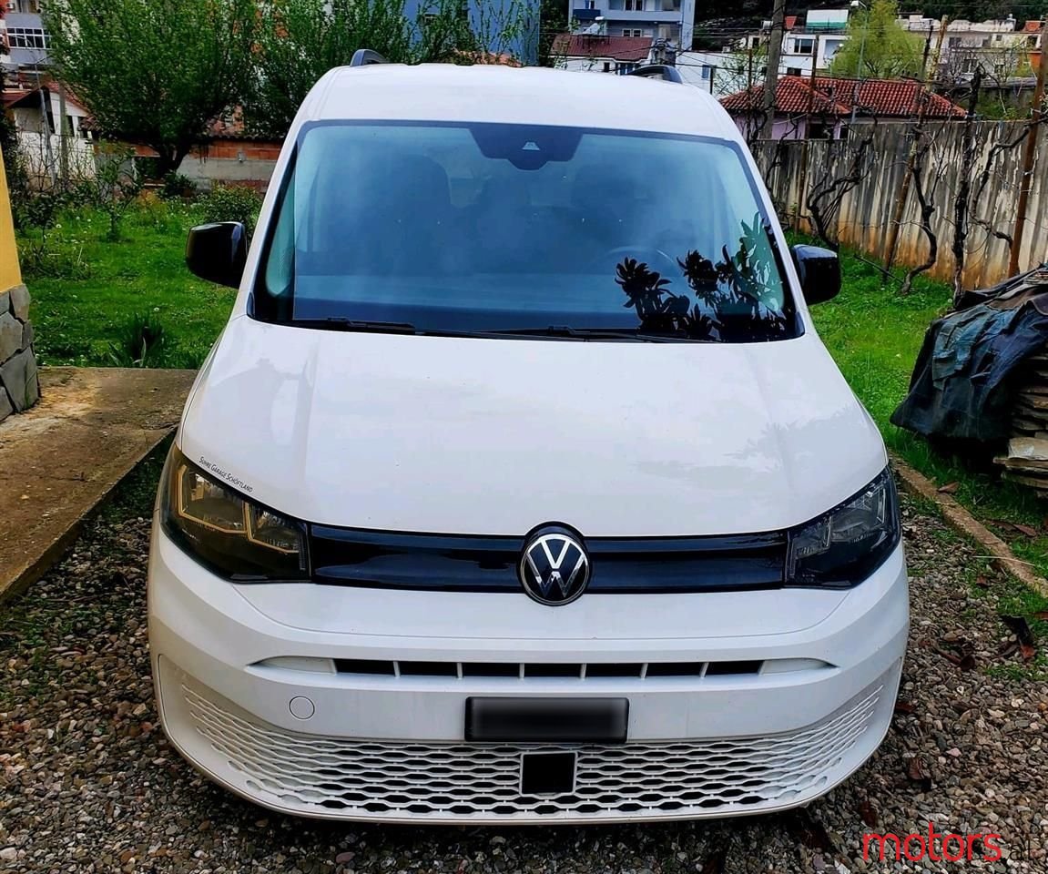 2022' Volkswagen Caddy photo #5