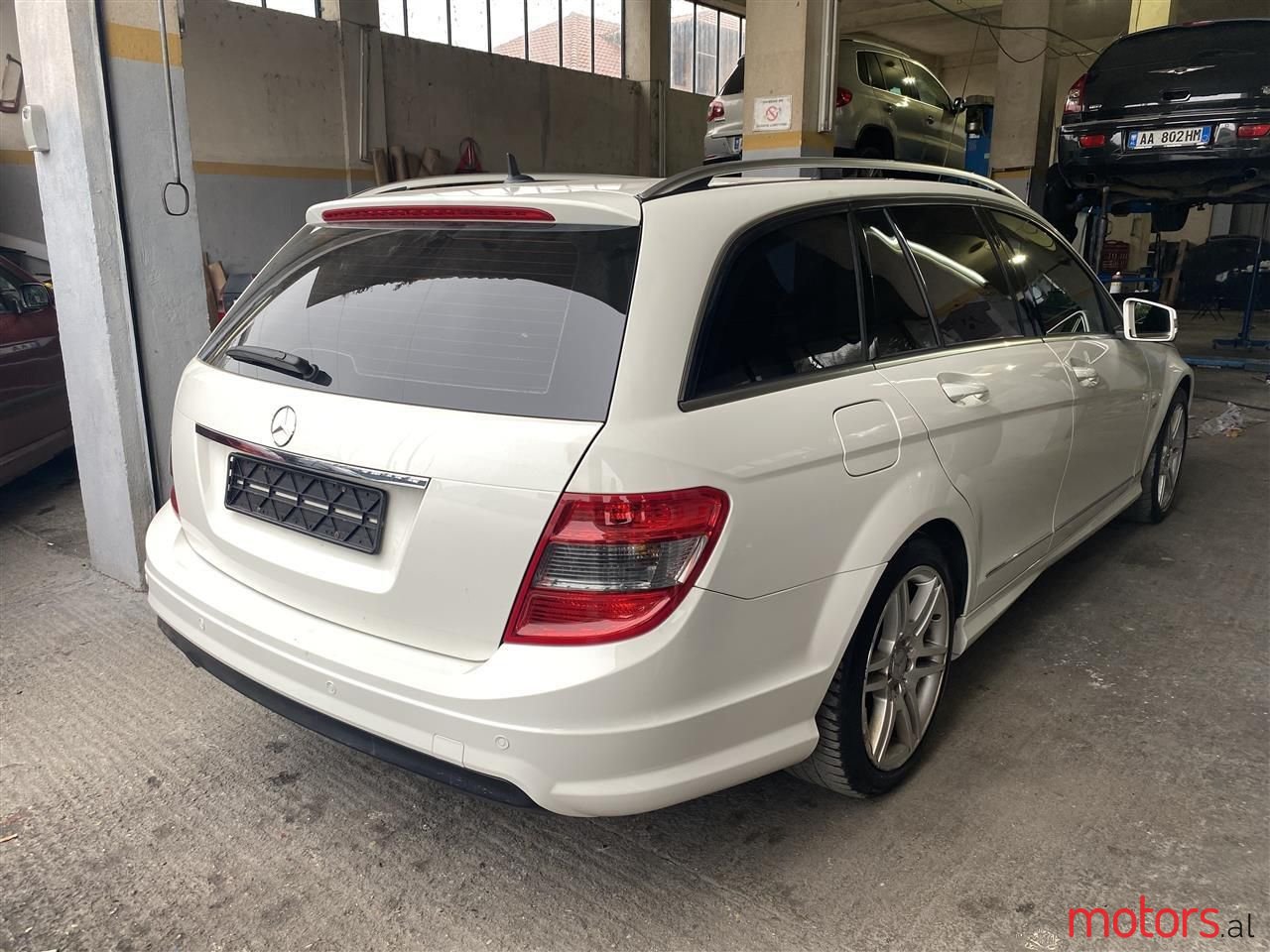 2008' Mercedes-Benz C 180 photo #3