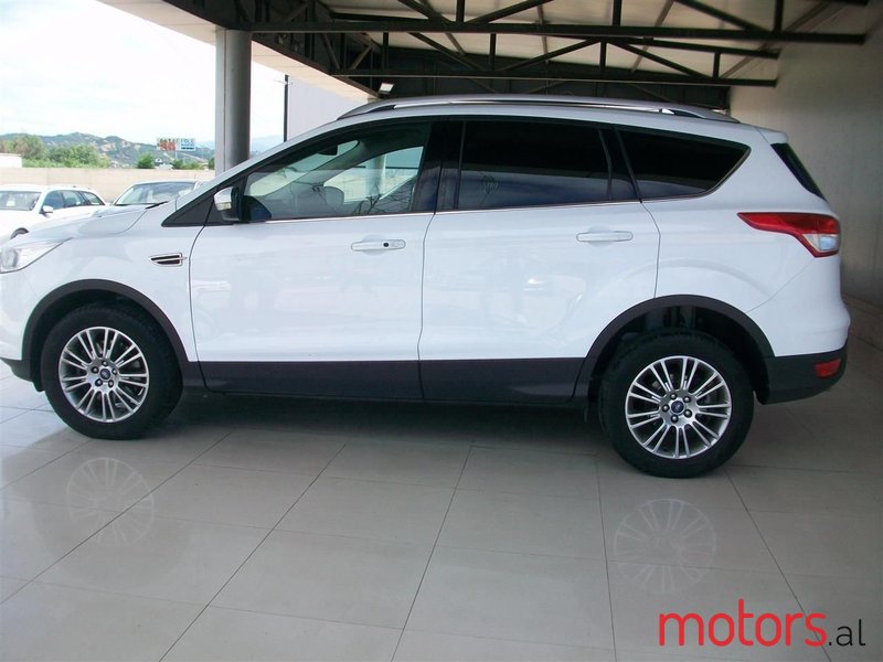 2014' Ford Kuga photo #5