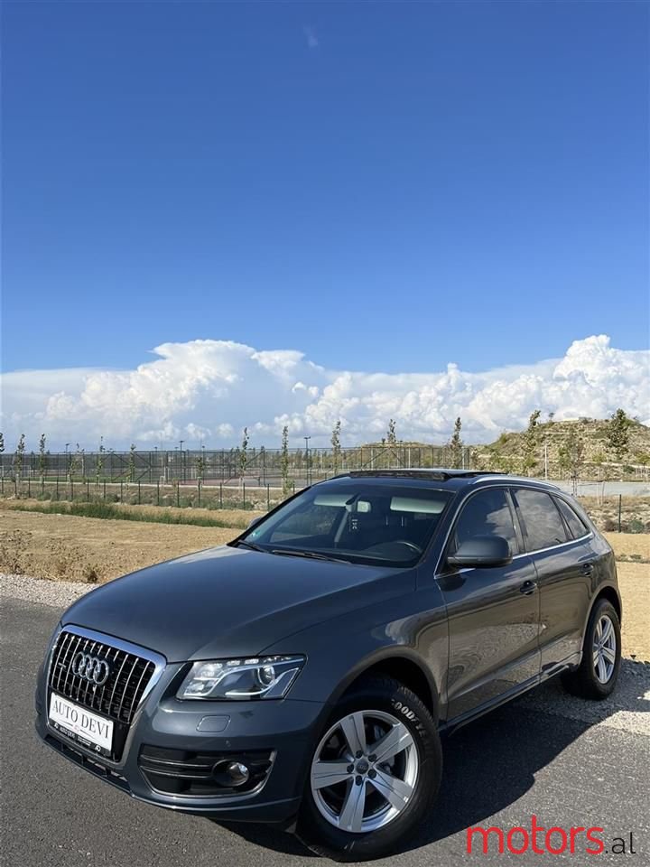 2010' Audi Q5 photo #6