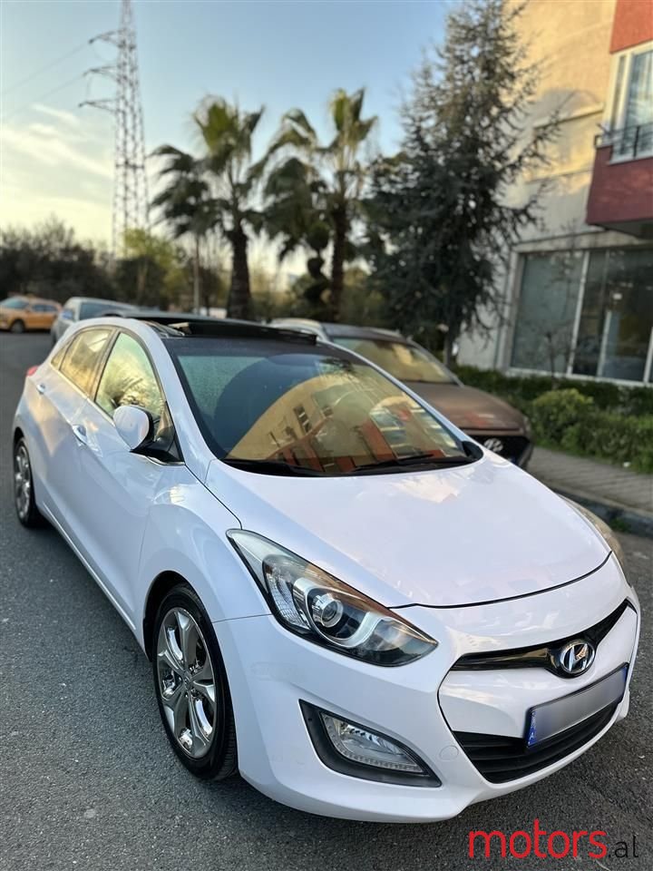 2014' Hyundai i30 photo #1