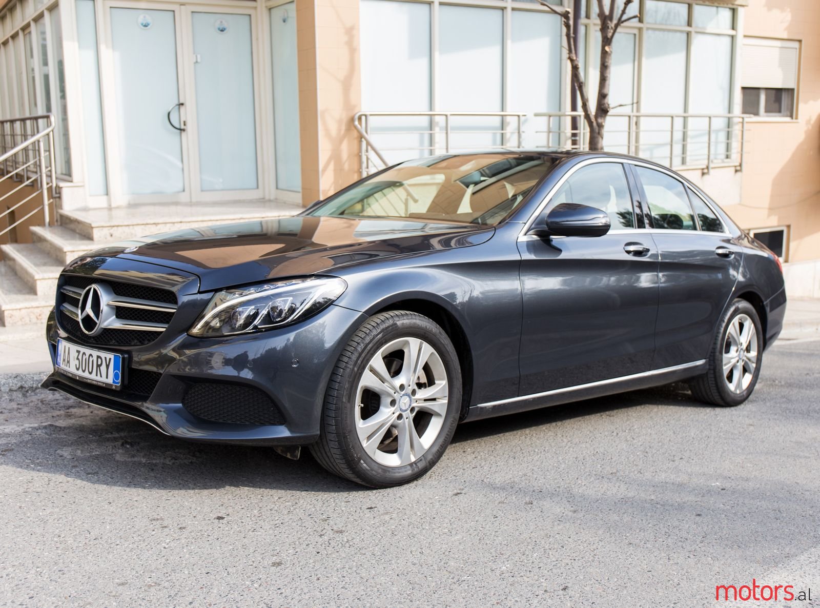 2016' Mercedes-Benz C-Class photo #1