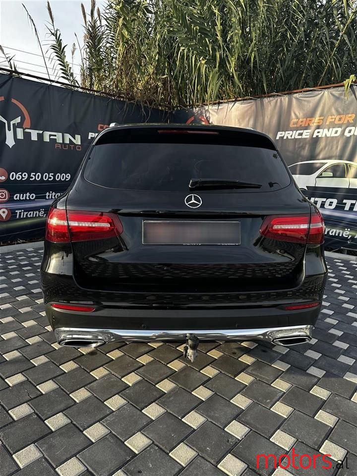 2016' Mercedes-Benz GLC 220 photo #5