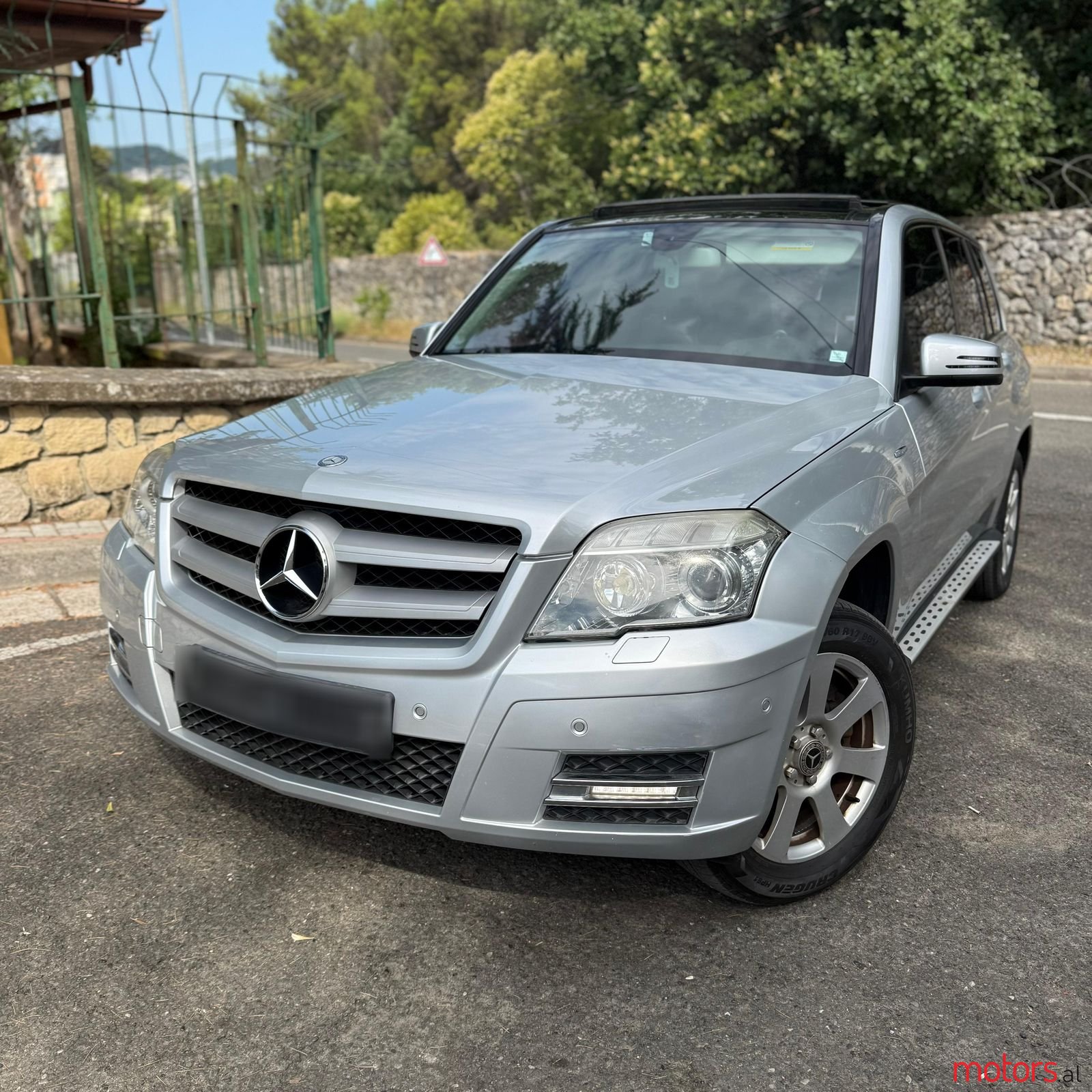 2011' Mercedes-Benz GLK 220 photo #6