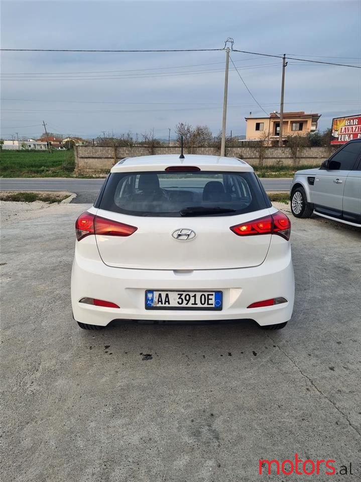 2016' Hyundai i20 photo #1