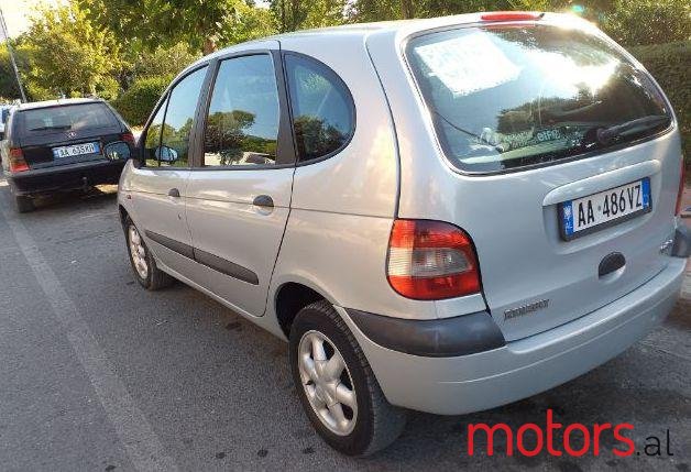 2001' Renault Scenic photo #1