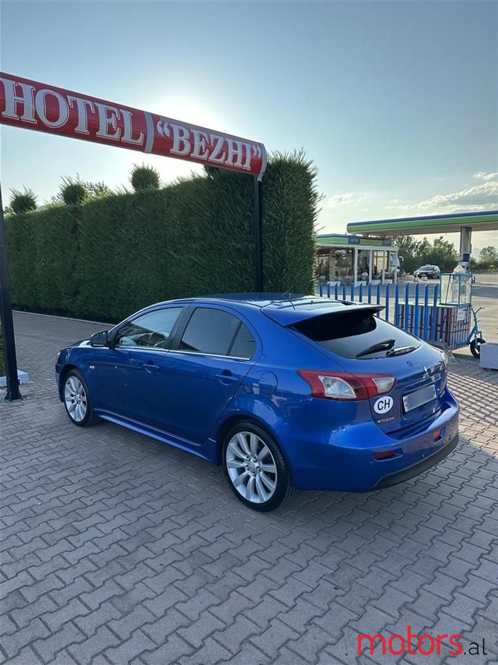 2011' Mitsubishi Lancer photo #5